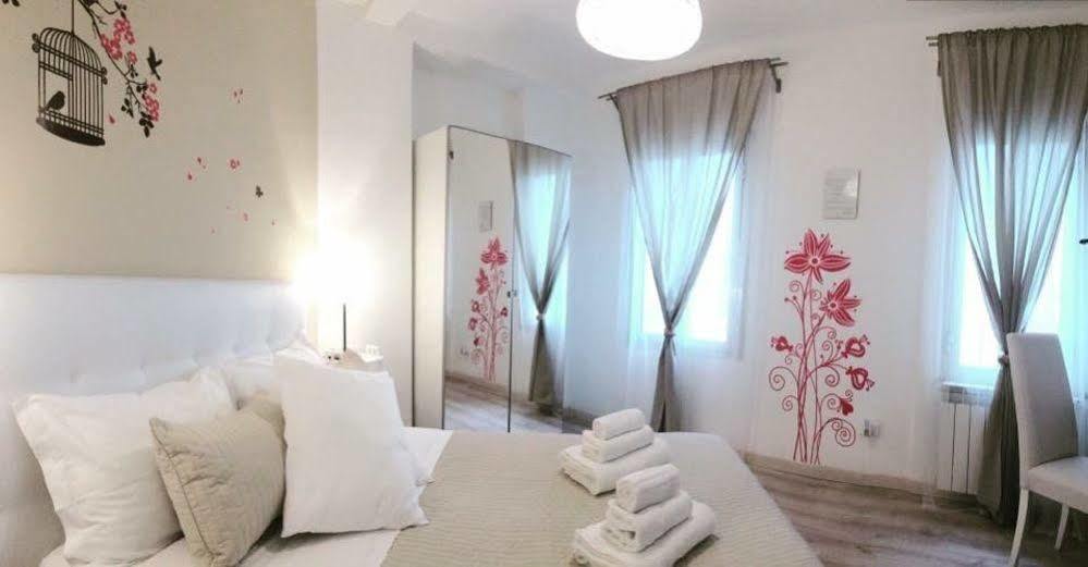 Domus Italiana 호텔 로마 외부 사진