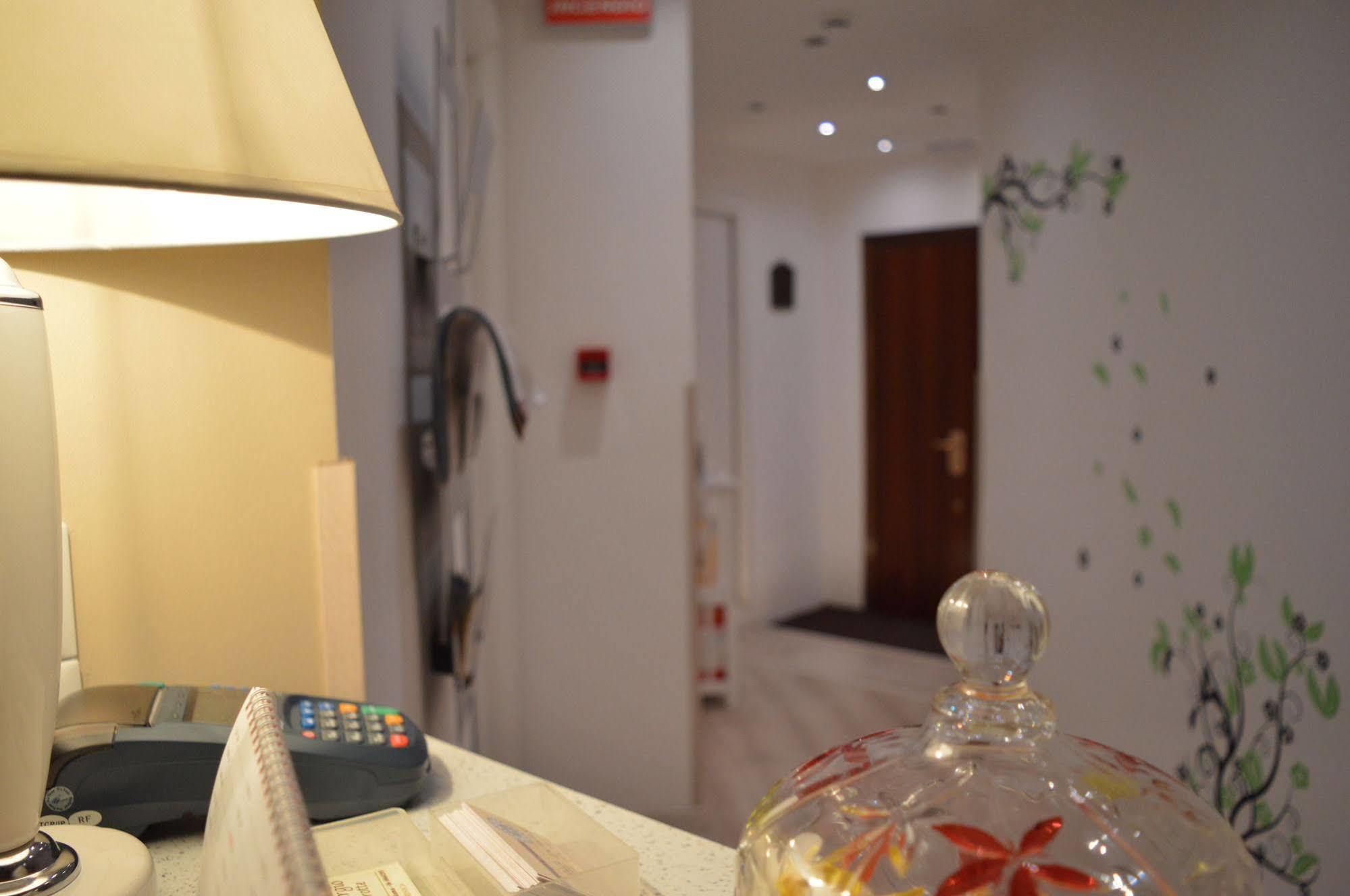 Domus Italiana 호텔 로마 외부 사진